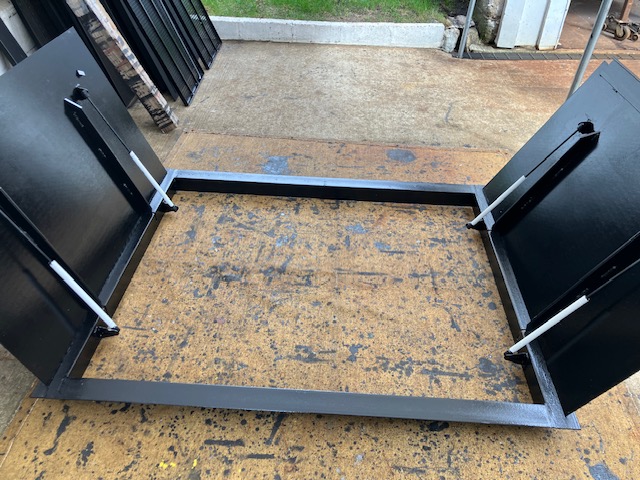 assisted lift sidewalk