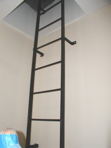 77roof access ladder
