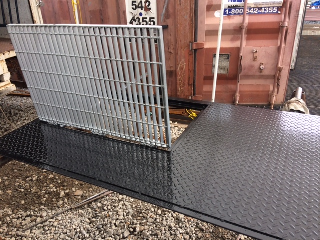 diamond plate steel hatch with galvanized grating access door