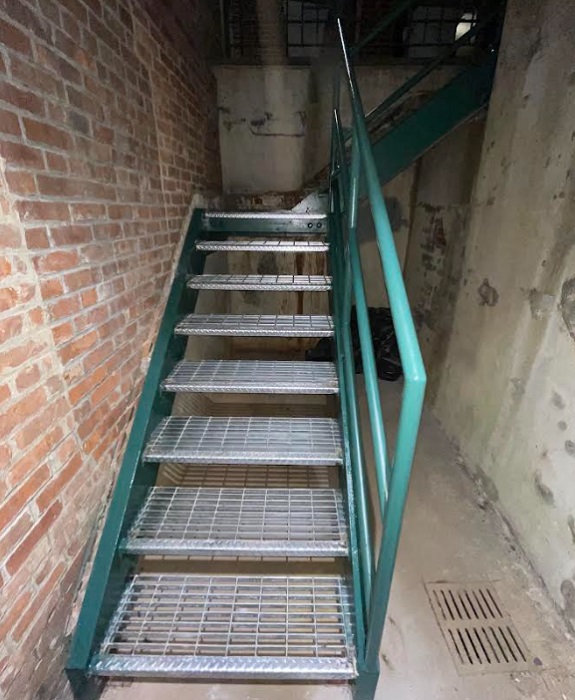 Pipe & Staircase Railings NY