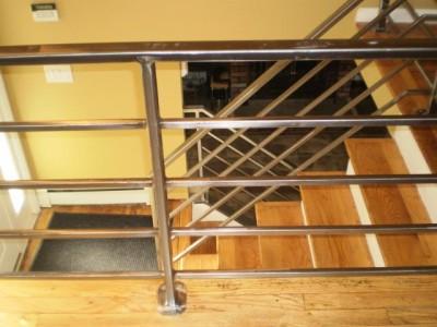 Welded tube steel square bar polished interior railings plate mounted woodfloor