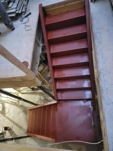 Interior metal staircases cover
