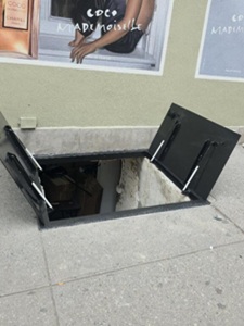 Hydraulic cellar door, Upper East Side