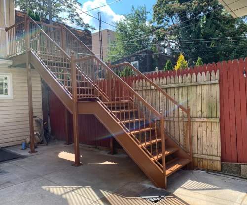 tube support gate landing williamsburg brooklyn stairs outdoor open tread diamond plate stairs